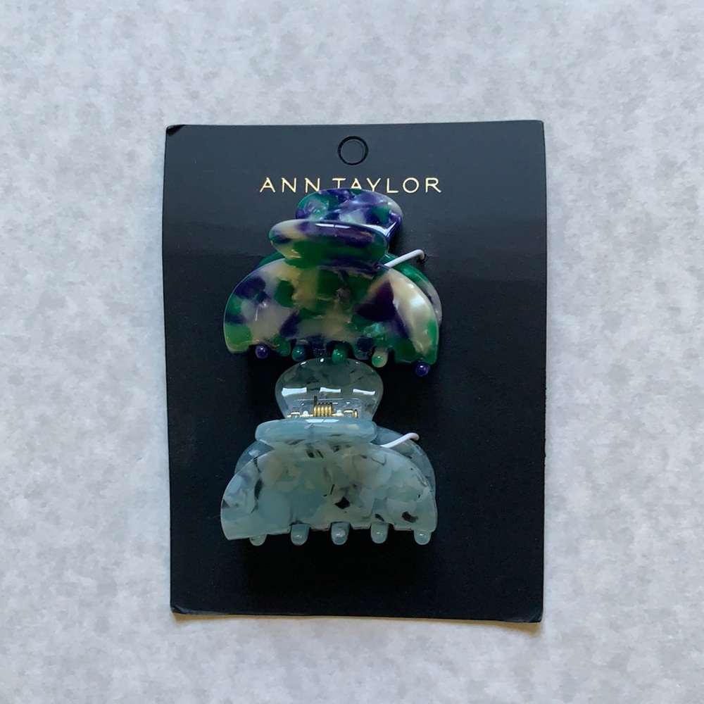 NWT Ann Taylor medium size hair claw clips